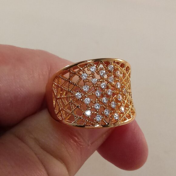 18K Yellow Gold Filled Wide Band Web White Diamond Zircon Ring Gorgeous Gift - Picture 7 of 12